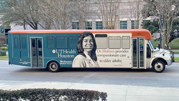 UT Health Houston shuttle bus