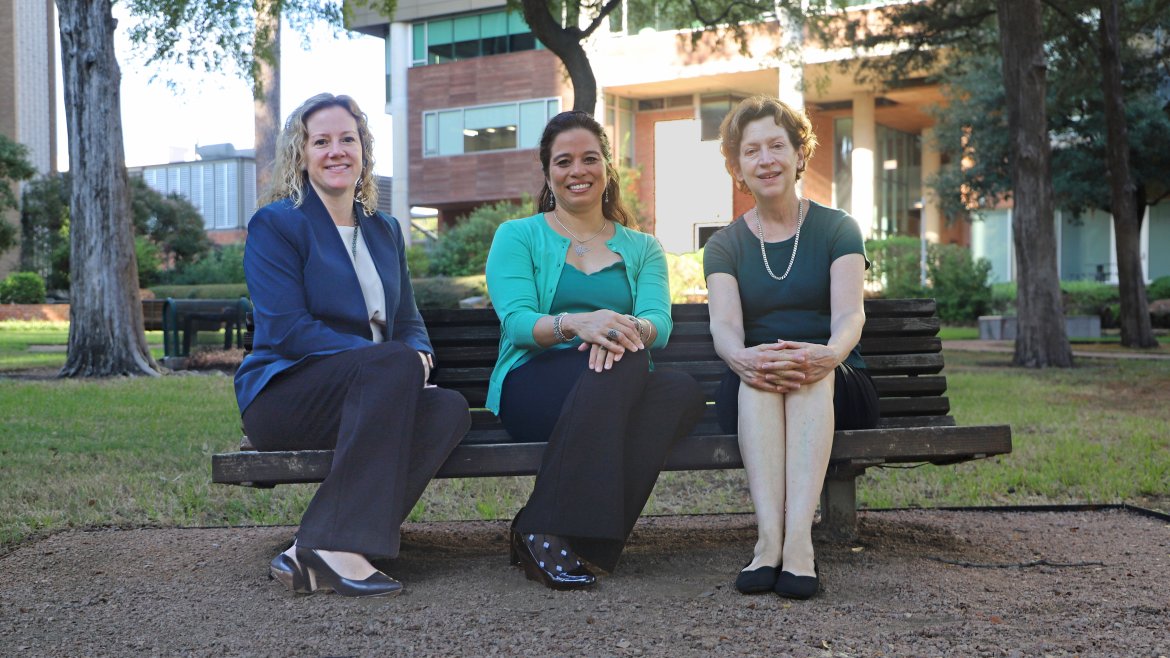 Diane Santa Maria, Daphne Hernandez, Janet Van Cleave