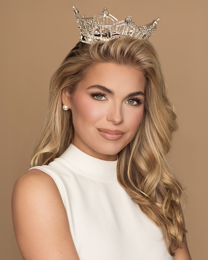 Abbie-Stockard-cropped.jpg