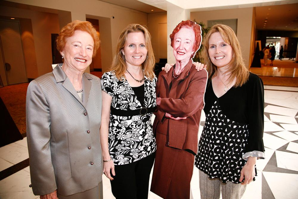 Dean Starck with her daughters Jaime Schier (left) and Patty Griesedieck. Dean Starck with her daughters Jaime Schier (left) and Patty Griesedieck.